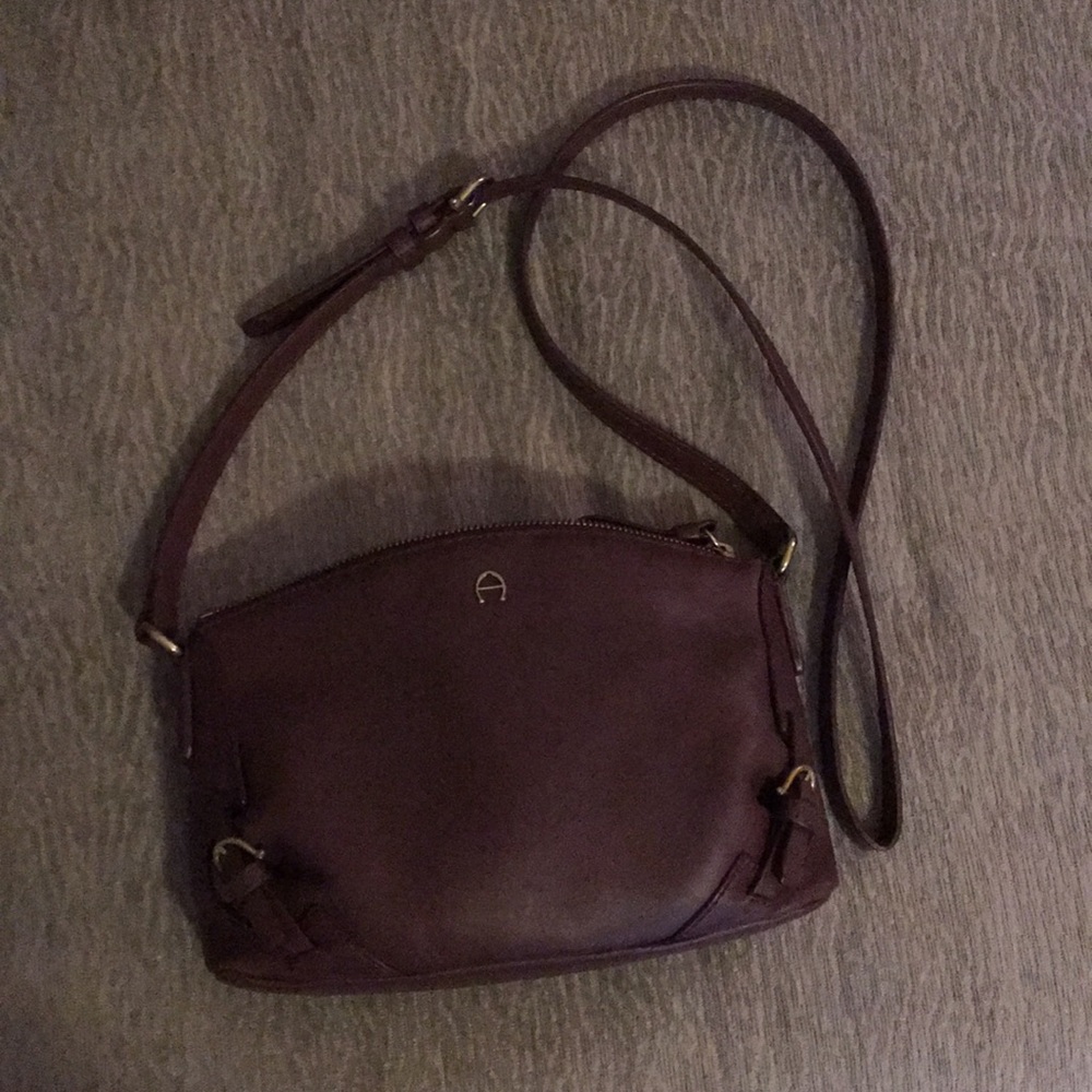 Small burgundy cross body purse